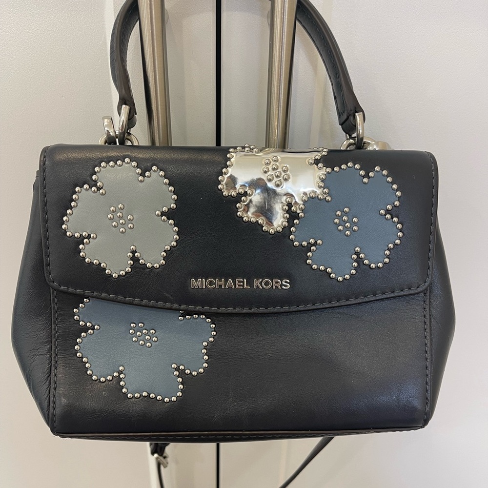 Michael Kors small handbag navy color